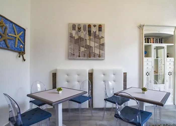 Porto Di Mare Guest house