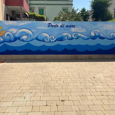 Porto Di Mare