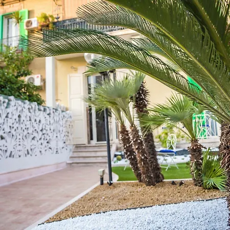 Porto Di Mare Pensión 4*