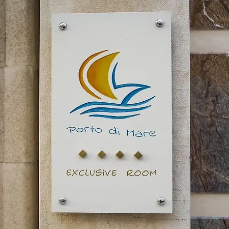Porto Di Mare جيوفيناتسو